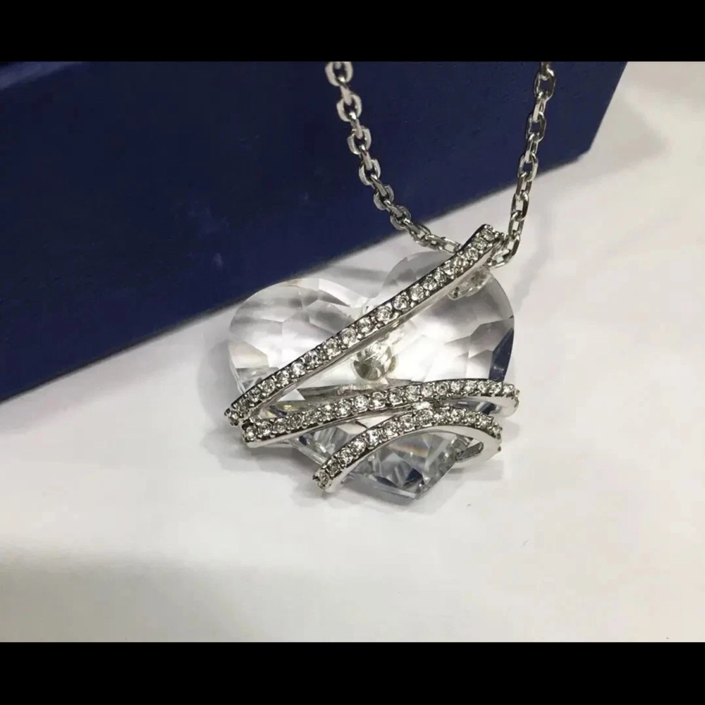 Swarovski Silver Tone Large Heart Pendant on an Adjustable Cable Chain